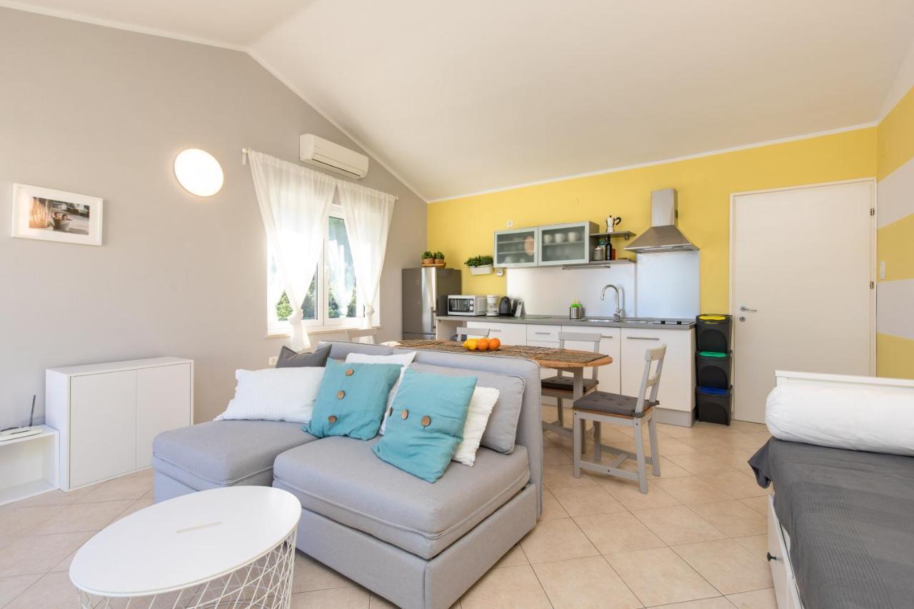 Apartment Portapisana Just 50M From The Beach Krk Town Kültér fotó
